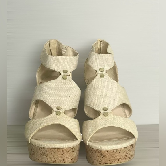 Karl Lagerfeld Sylvie Beige Canvas Cork Wedge Sandals 8M Gold Zip Back - Picture 7 of 7